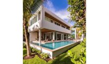 3726 Prairie Ave Miami Beach, FL 33140