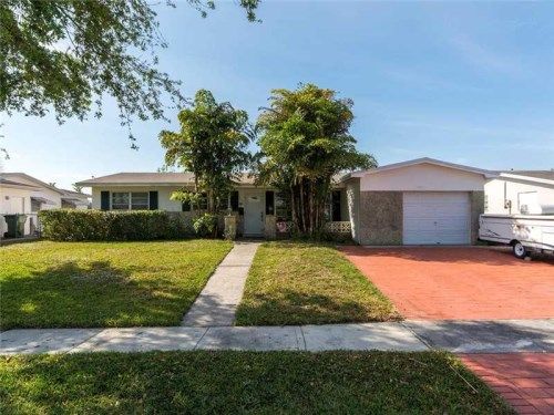 8630 NW 17th Ct, Hollywood, FL 33024