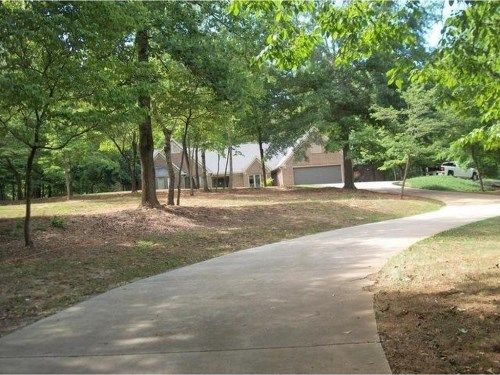 311 Oak Ridge Drive, Maysville, GA 30558