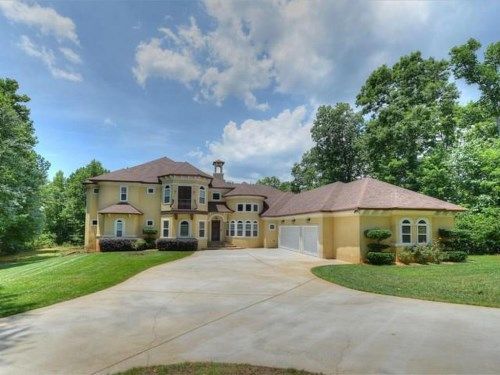 102 S. Abor Shrs, Newnan, GA 30265