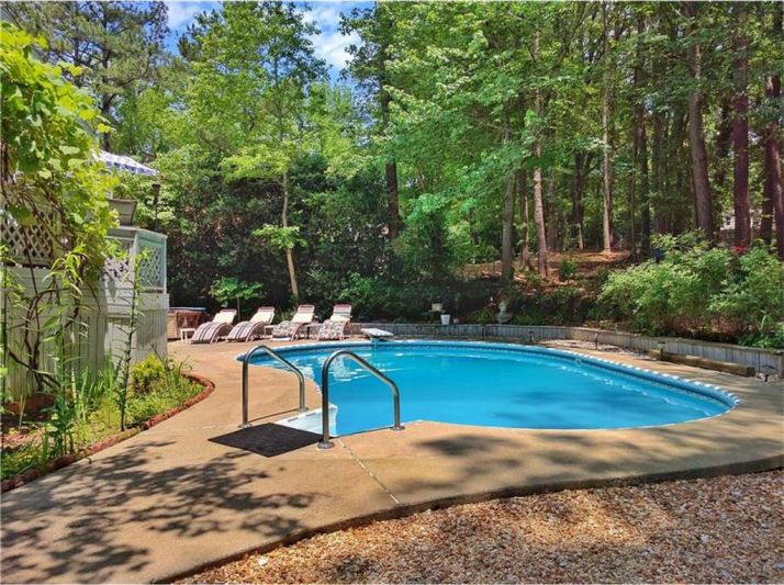 3516 Parkview Drive, Marietta, GA 30062