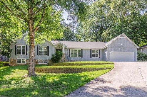 344 Weatherstone Lane, Marietta, GA 30068