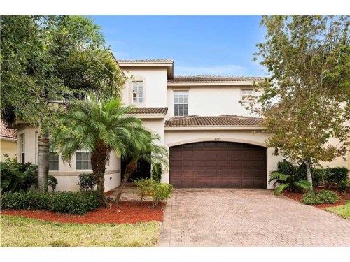 8224 Emerald Winds Cir, Boynton Beach, FL 33473