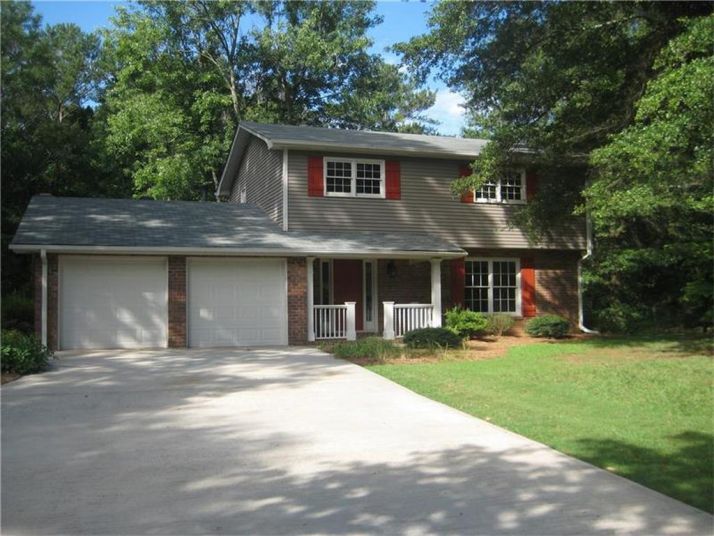 3292 Post Oak Tritt Road, Marietta, GA 30062