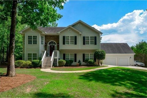 10 Crooked Creek Drive, Covington, GA 30016