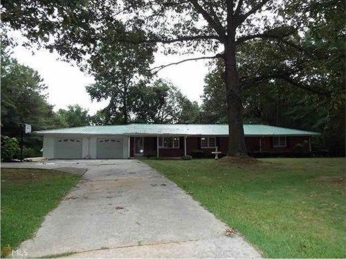 5609 Smithfield Road, Bowdon, GA 30108