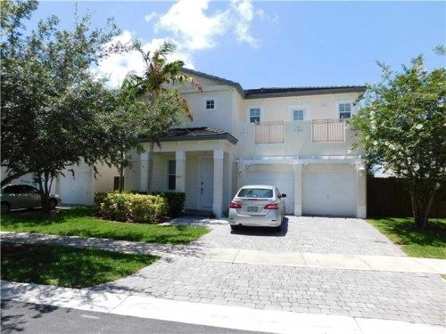 237 NE 32nd Ter, Homestead, FL 33033