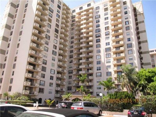 1865 S OCEAN DR # 9D, Hallandale, FL 33009