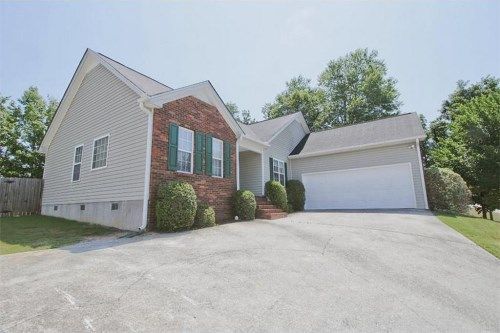 906 Kendall Park Drive, Winder, GA 30680