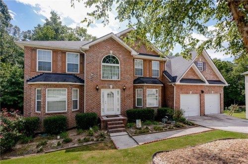 7601 Petal Place, Fairburn, GA 30213