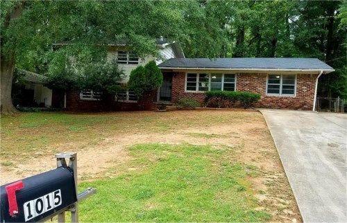 1015 Casa Drive, Clarkston, GA 30021