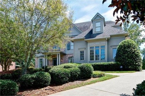 7295 Laurel Oak Drive, Suwanee, GA 30024