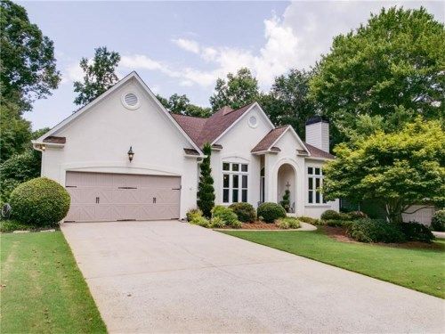 6015 Grand View Way, Suwanee, GA 30024