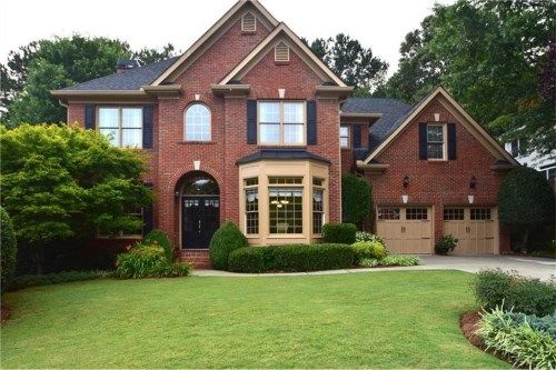 215 Glen Royal Court, Roswell, GA 30076