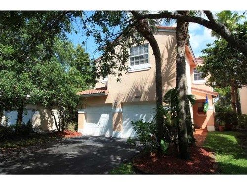 9845 Fairway Cove Ln, Fort Lauderdale, FL 33324