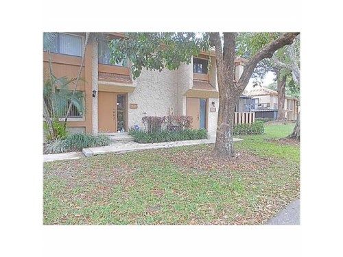 64 Wimbledon Lake Drive # 64, Fort Lauderdale, FL 33324