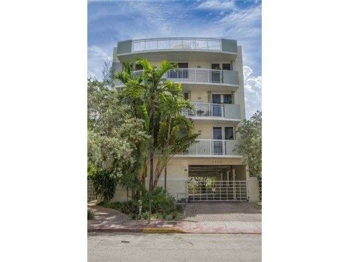 7728 Abbott Ave # 302, Miami Beach, FL 33141