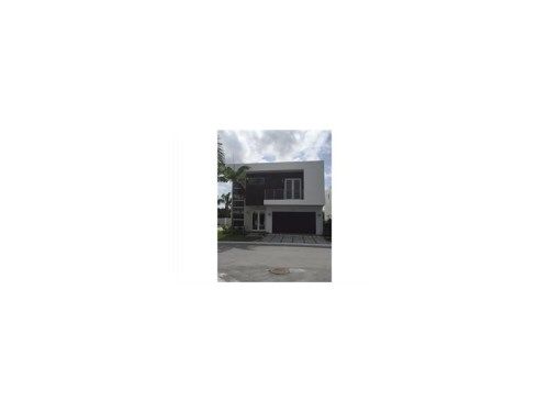 9730 NW 74 TER, Miami, FL 33178