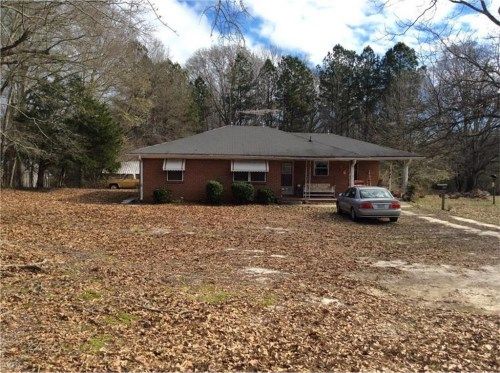 1640 Knight Circle, Loganville, GA 30052