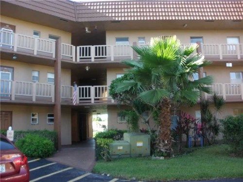 9700 sunrise lakes # 207, Fort Lauderdale, FL 33322