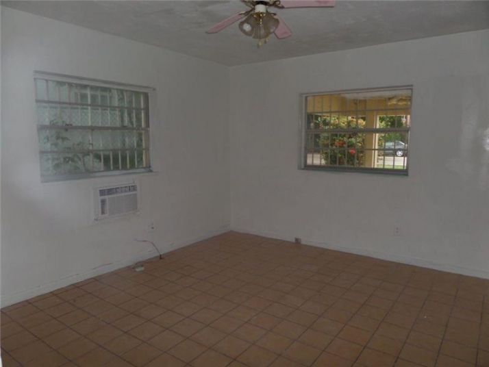 759 Meridian Ave # 1, Miami Beach, FL 33139