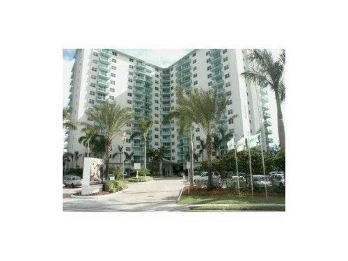 3901 S OCEAN DR # 2Z, Hollywood, FL 33019