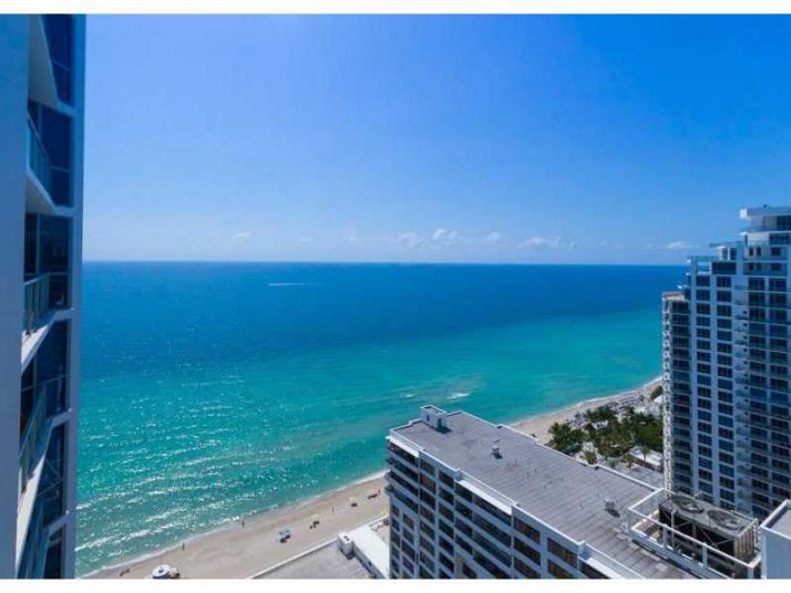 3101 S OCEAN DRIVE # 2703, Hollywood, FL 33019