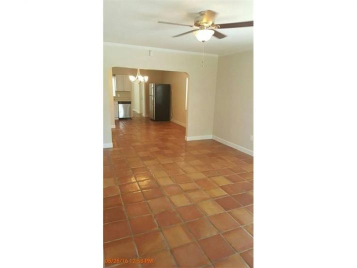 815 N O St, Lake Worth, FL 33460