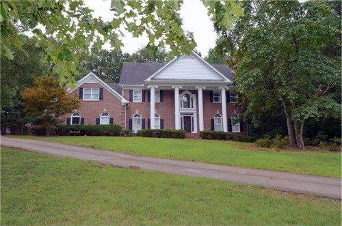 1889 E Gate Drive, Stone Mountain, GA 30087