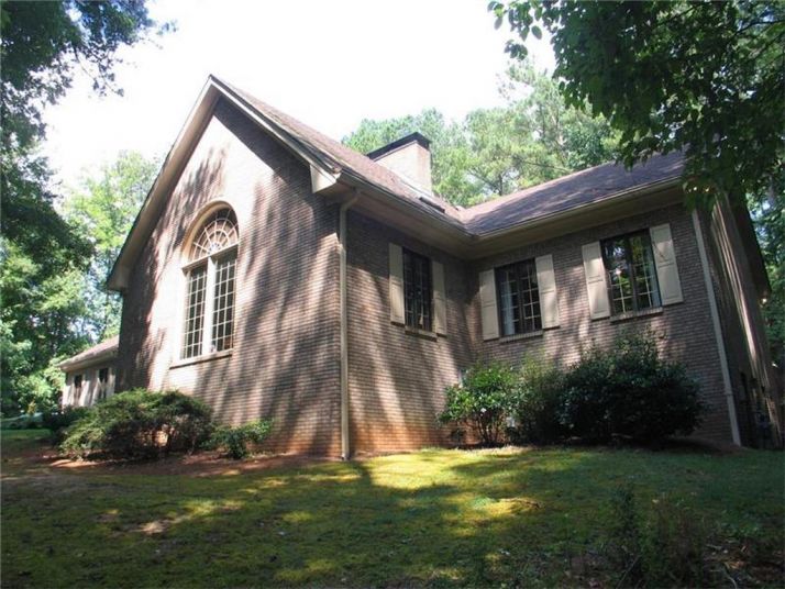 5580 Stone Creek Drive, Stone Mountain, GA 30087