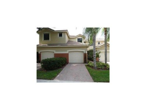 3847 Pond Apple Dr # 2, Fort Lauderdale, FL 33332