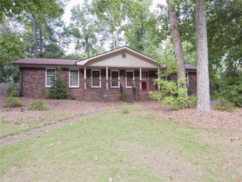 1113 Seven Springs Circle, Marietta, GA 30068