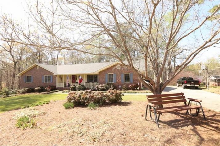 30 Country Creek Court, Stockbridge, GA 30281