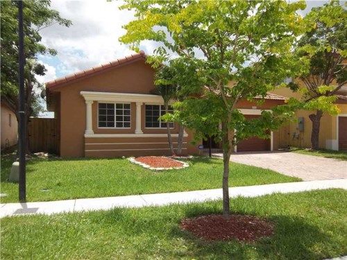 2954 NE 41st Pl, Homestead, FL 33033