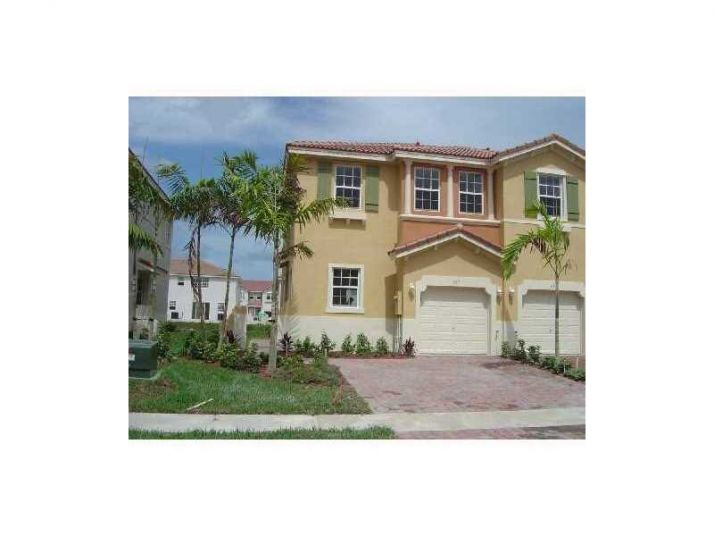 657 NE 21st Ave # 657, Homestead, FL 33033