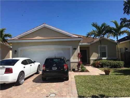 121 NE 35th Ave, Homestead, FL 33033