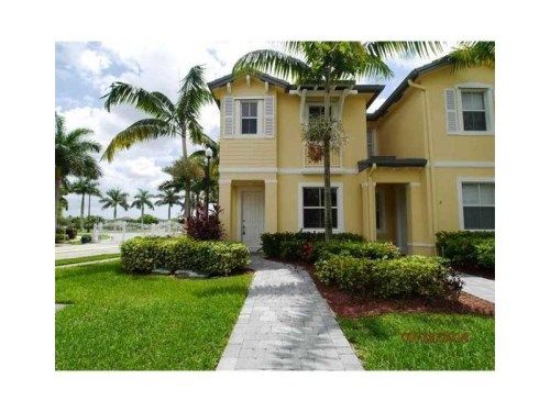 3064 SE 1st Dr # 1, Homestead, FL 33033