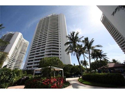 3000 Island Blvd # 1705, North Miami Beach, FL 33160