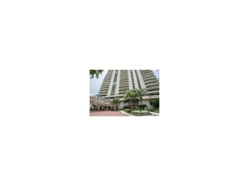 19355 Turnberry Way # 9L, Miami, FL 33180