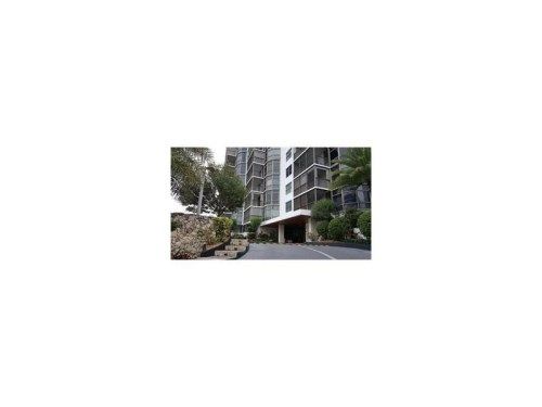 3375 N Country Club Dr # 109, Miami, FL 33180