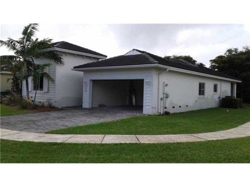 608 SE 31st Ave, Homestead, FL 33033