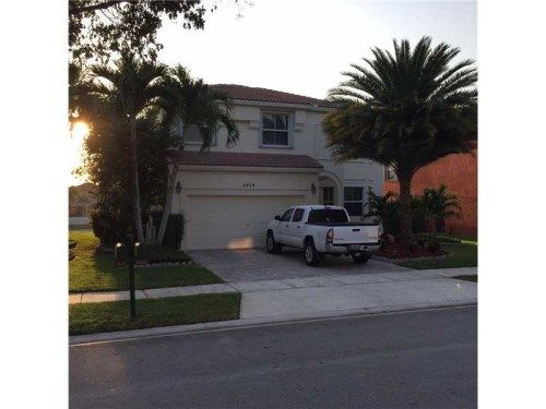 4929 SW 165th Ave, Hollywood, FL 33027