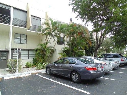 20200 W Country Club Dr # 105, Miami, FL 33180