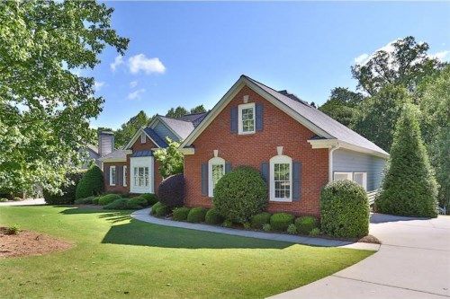 931 Lakemere Crest, Suwanee, GA 30024