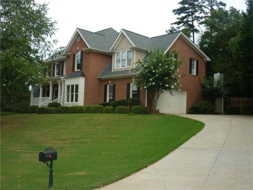 3895 Regal Oaks Drive, Suwanee, GA 30024