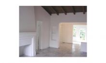 8851 EMERSON AV # n/a Miami Beach, FL 33154