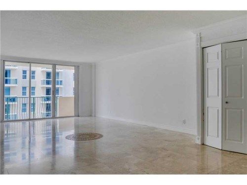 9195 Collins Ave # 909, Miami Beach, FL 33154