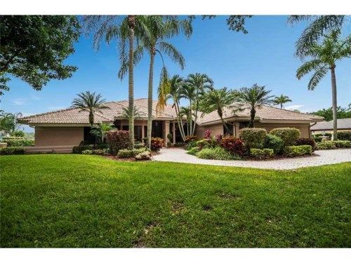 7401 NE Dover Court, Pompano Beach, FL 33067