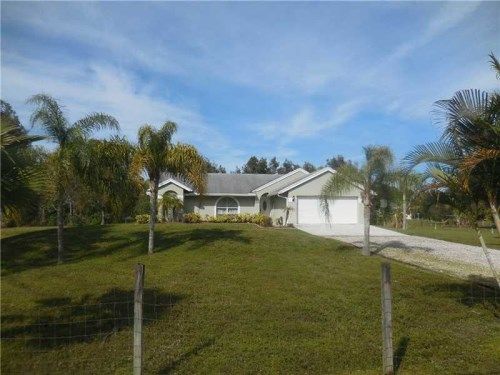 16647 68th St. N, Loxahatchee, FL 33470