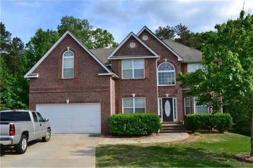 829 Kaitlyn Drive, Loganville, GA 30052